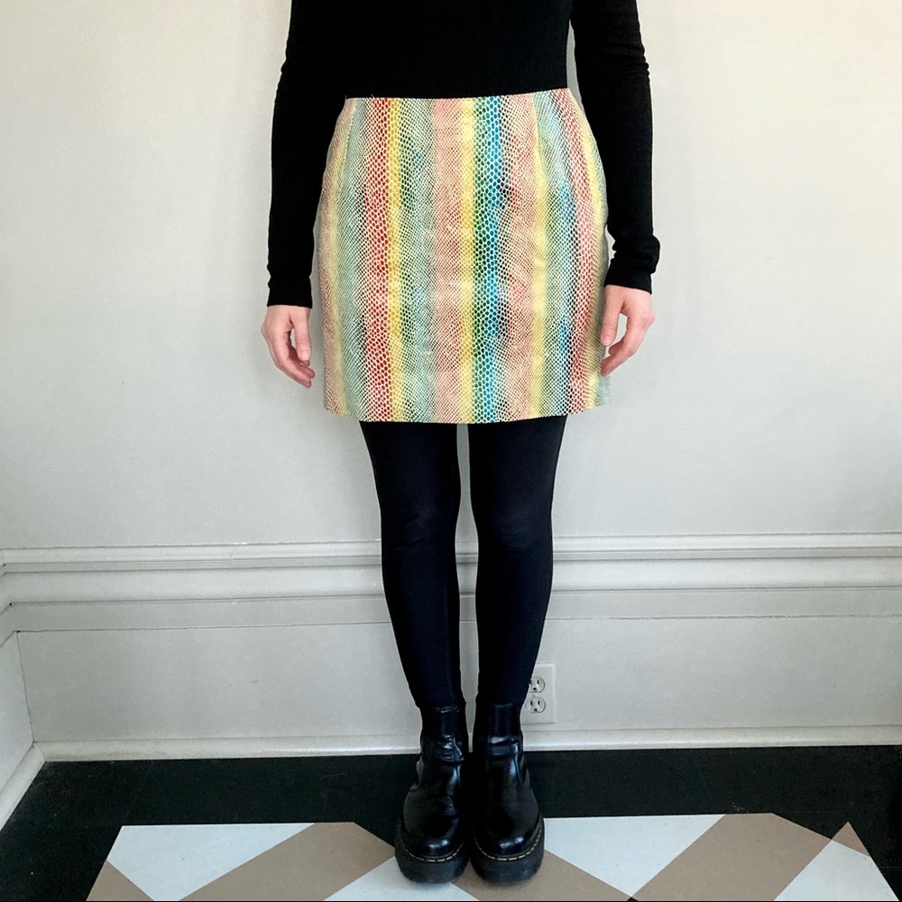 NWT Danier genuine leather rainbow snakeskin-effect mini skirt. 💛 - Picture 3 of 8